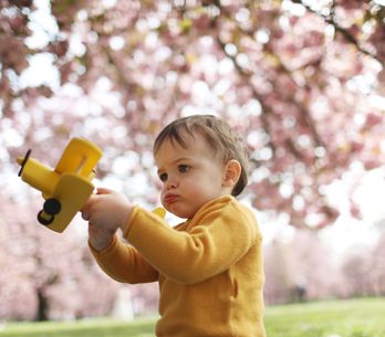 Bebe A Huit Mois Alimentation Eveil Jeux D Un Bebe De 8 Mois