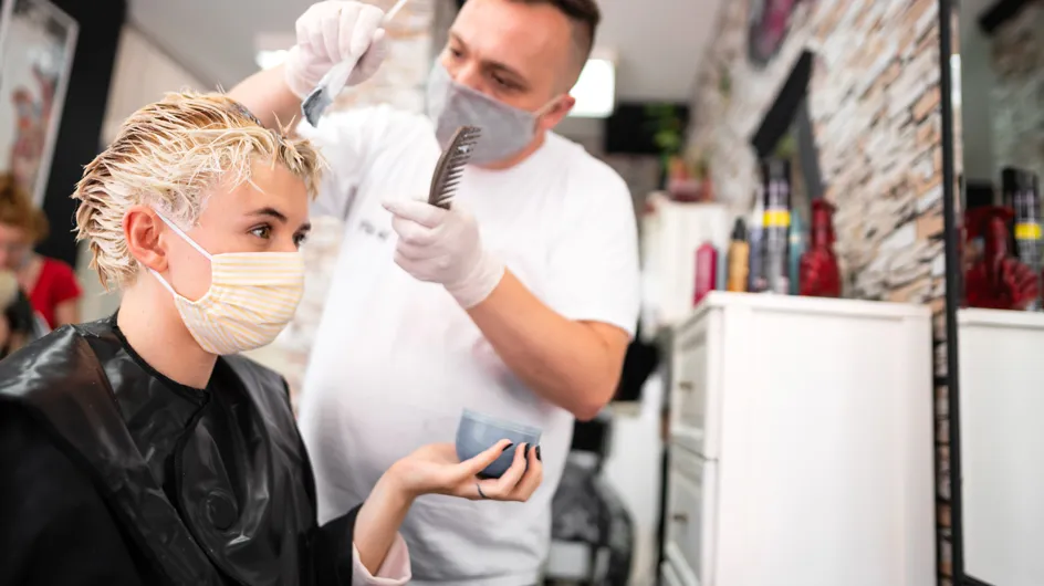Un collectif veut mettre fin aux tarifs sexistes dans les salons de coiffure