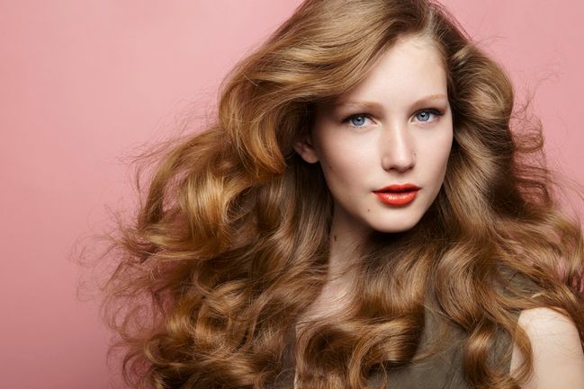 aceto di mele per i capelli: mille proprietà per questo rimedio naturale
