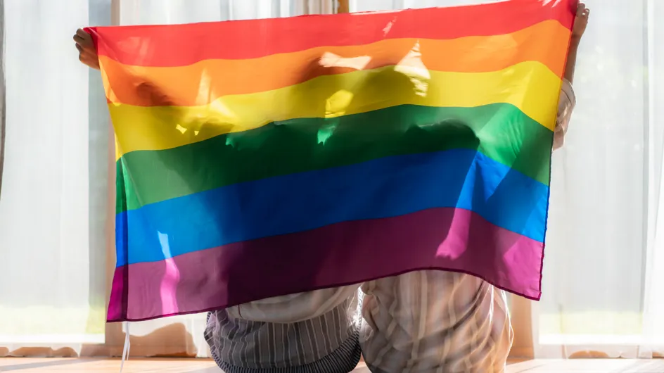 « Rentrez dans le moule et taisez-vous » : ce collège interdit les signes d’appartenance à la communauté LGBT+