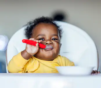 Bebe 14 Mois Developpement Alimentation Ce Qu Il Faut Savoir