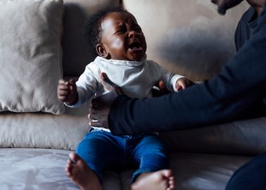 Peur De L Abandon Chez Le Bebe Pourquoi Et Comment Le Rassurer