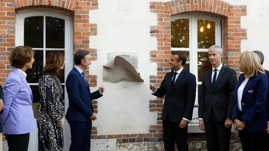 Stéphane Bern, Patrick Sébastien, Michel Drucker, Emmanuel Macron très proche des stars de la télévision