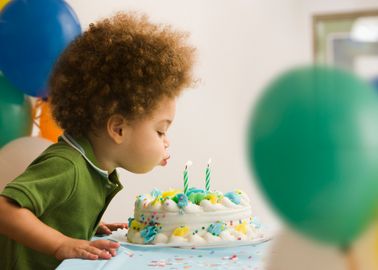 Frasi E Auguri Di Buon Compleanno Per I 2 Anni Di Un Bambino