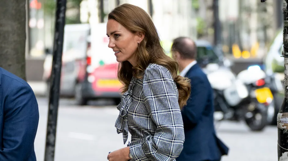 Kate Middleton, très chic en robe Zara pour une sortie à Londres
