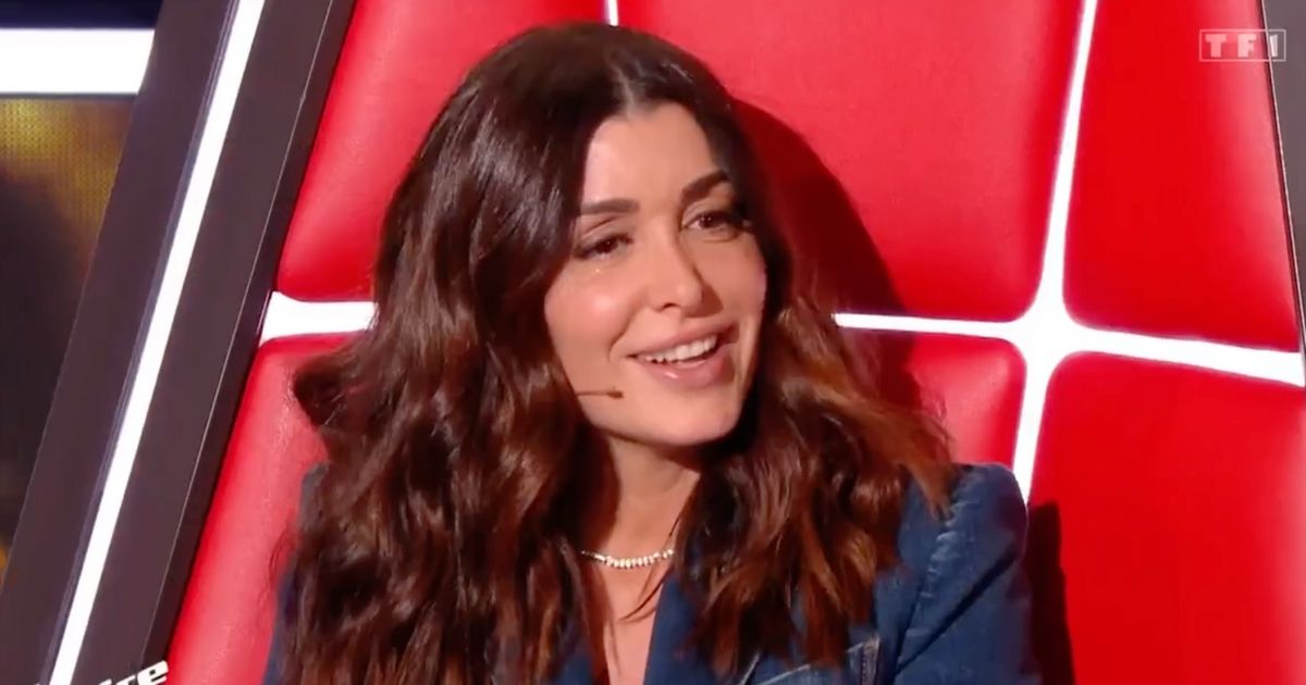 The Voice : En larmes, Jenifer annonce qu'elle quitte l'émission
