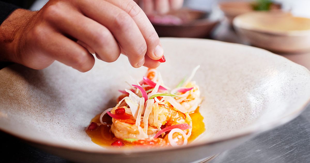 Une entrée de chef pour Noël les gambas snackées de Yoni Saada