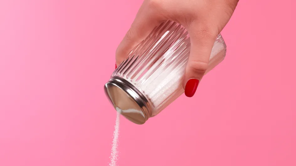 Cheveux : pourquoi devriez-vous ajouter du sucre dans votre shampoing ?