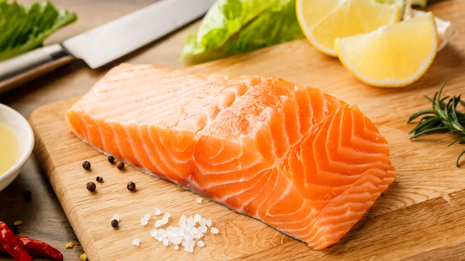 Proprietà del salmone: fa ingrassare o dimagrire? Cosa sapere