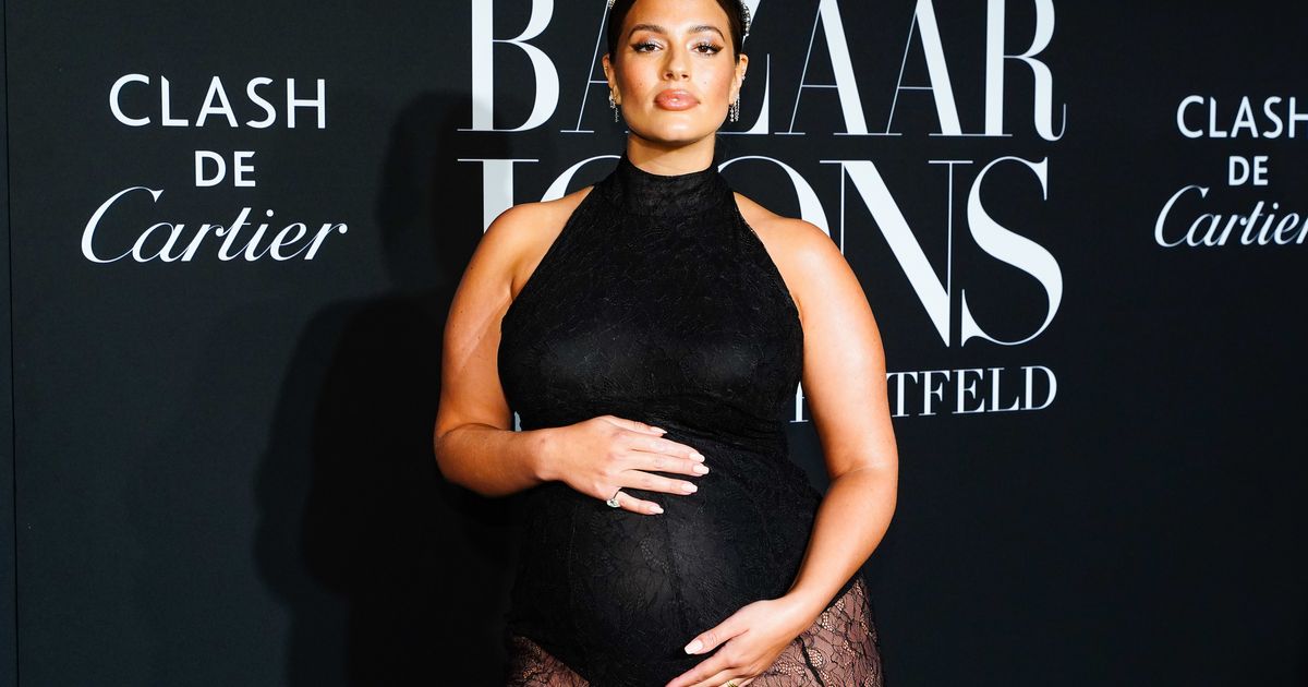 Ashley Graham Révèle Les Prénoms De Ses Jumeaux En Partageant Une Tendre Photo Dallaitement 5520