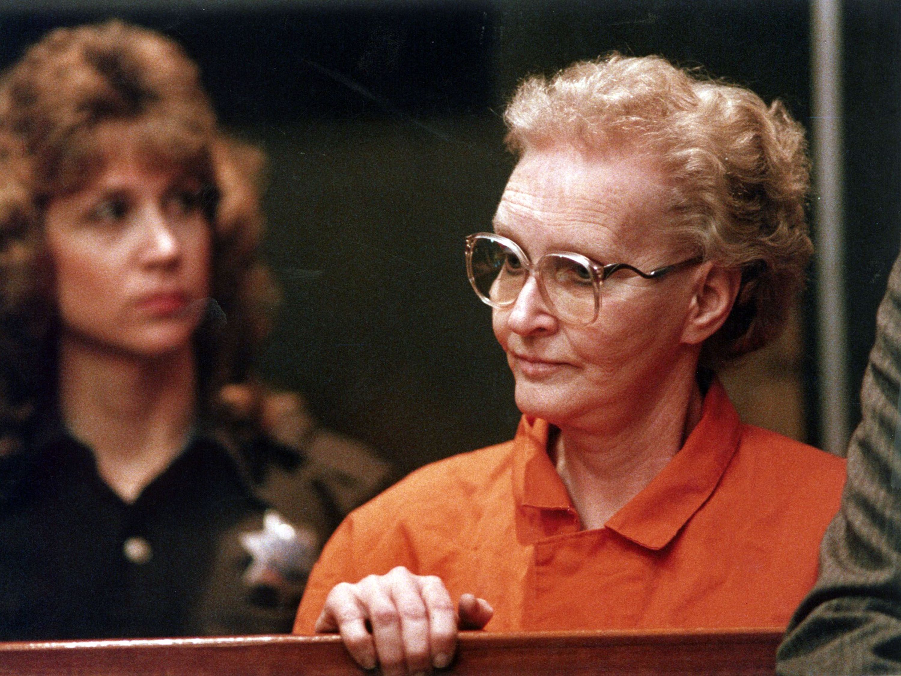 Serie Netflix Tueur En Serie Histoire Vraie Un bail en enfer (Netflix) : l'histoire vraie glaçante de la mamie tueuse  en série