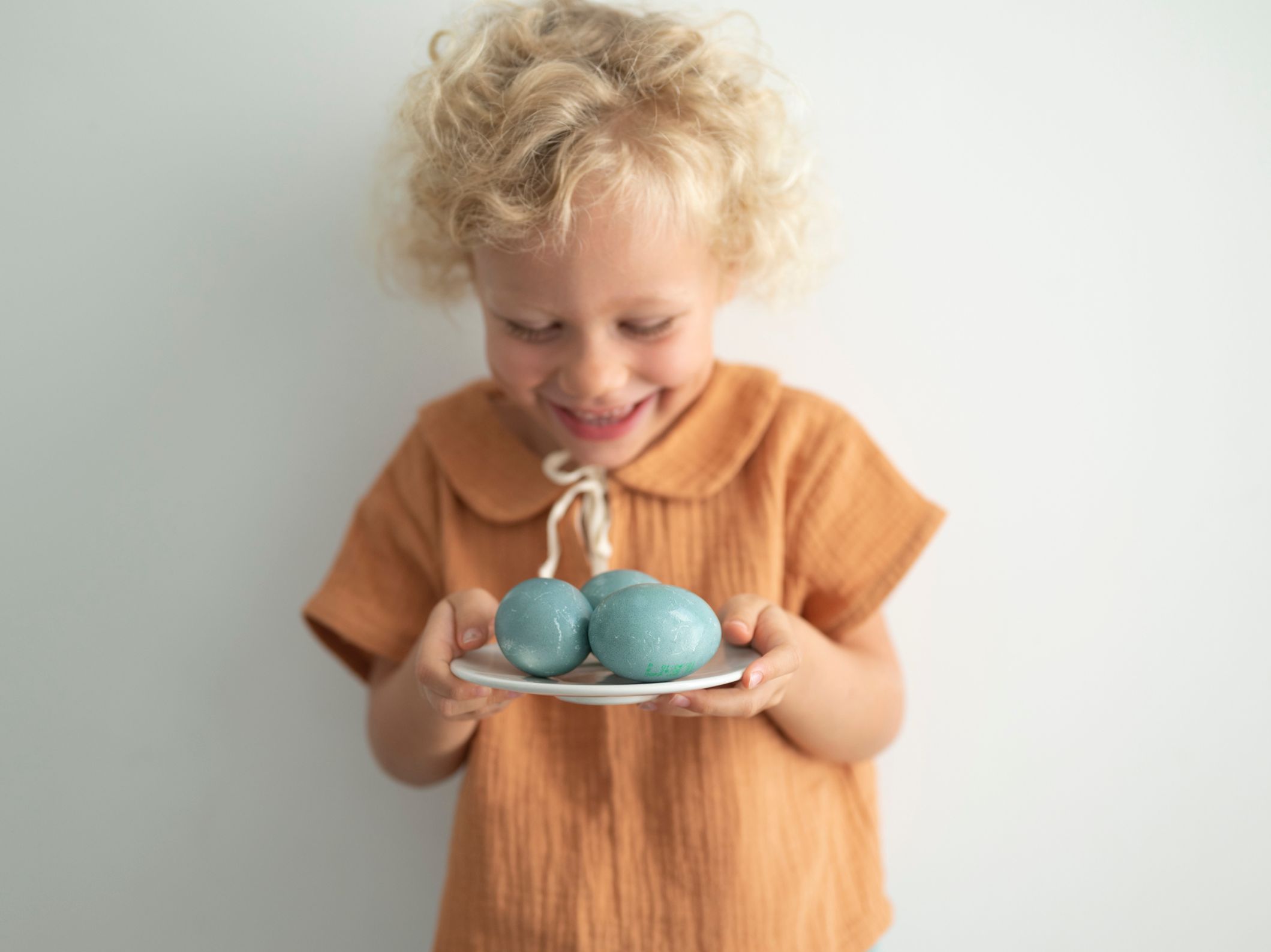 Cinq activités manuelles pour préparer Pâques avec un enfant