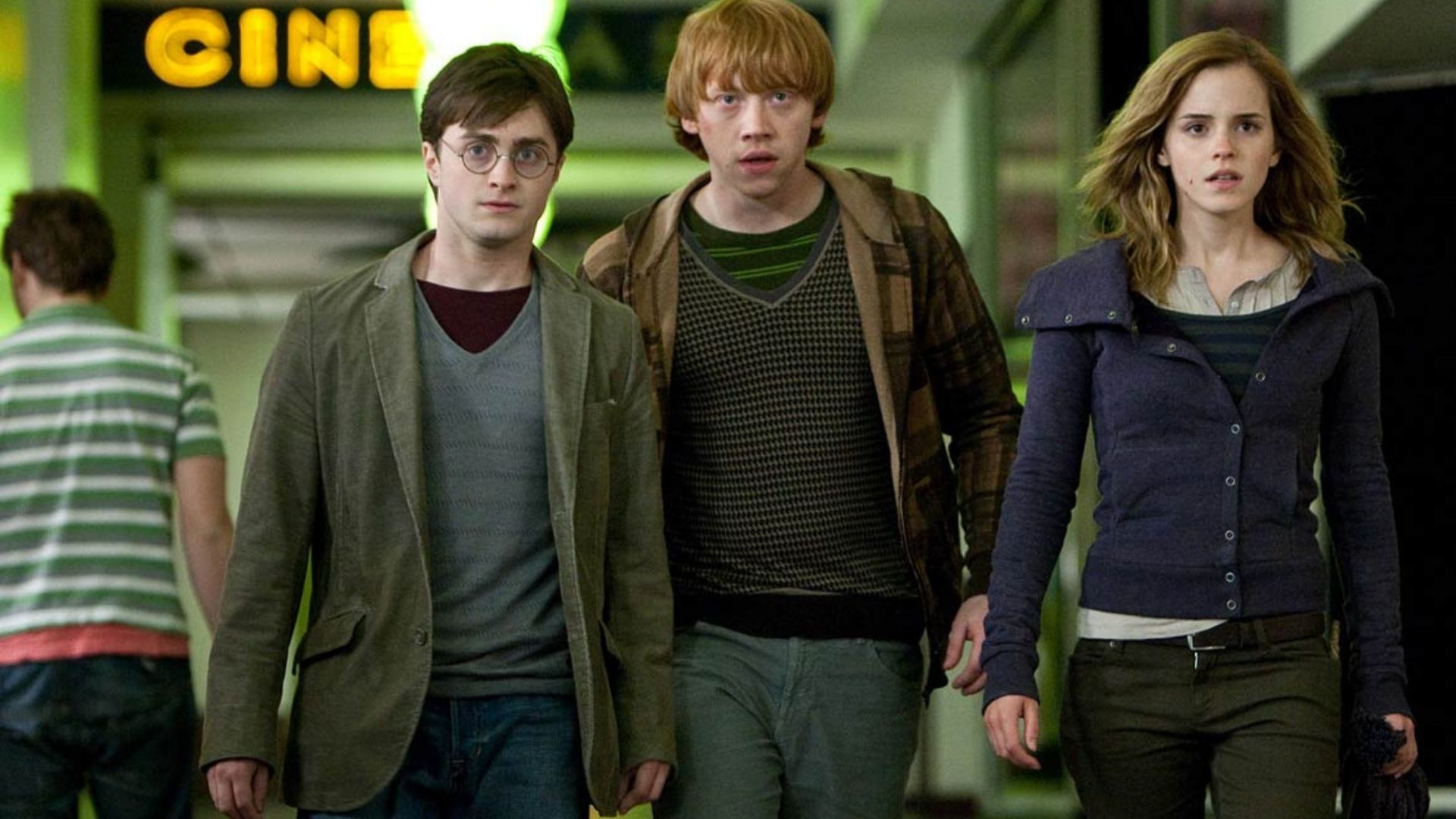 Bonnie Wright Et Son Mari Harry Potter : Bonnie Wright la star de la saga s'est mariée