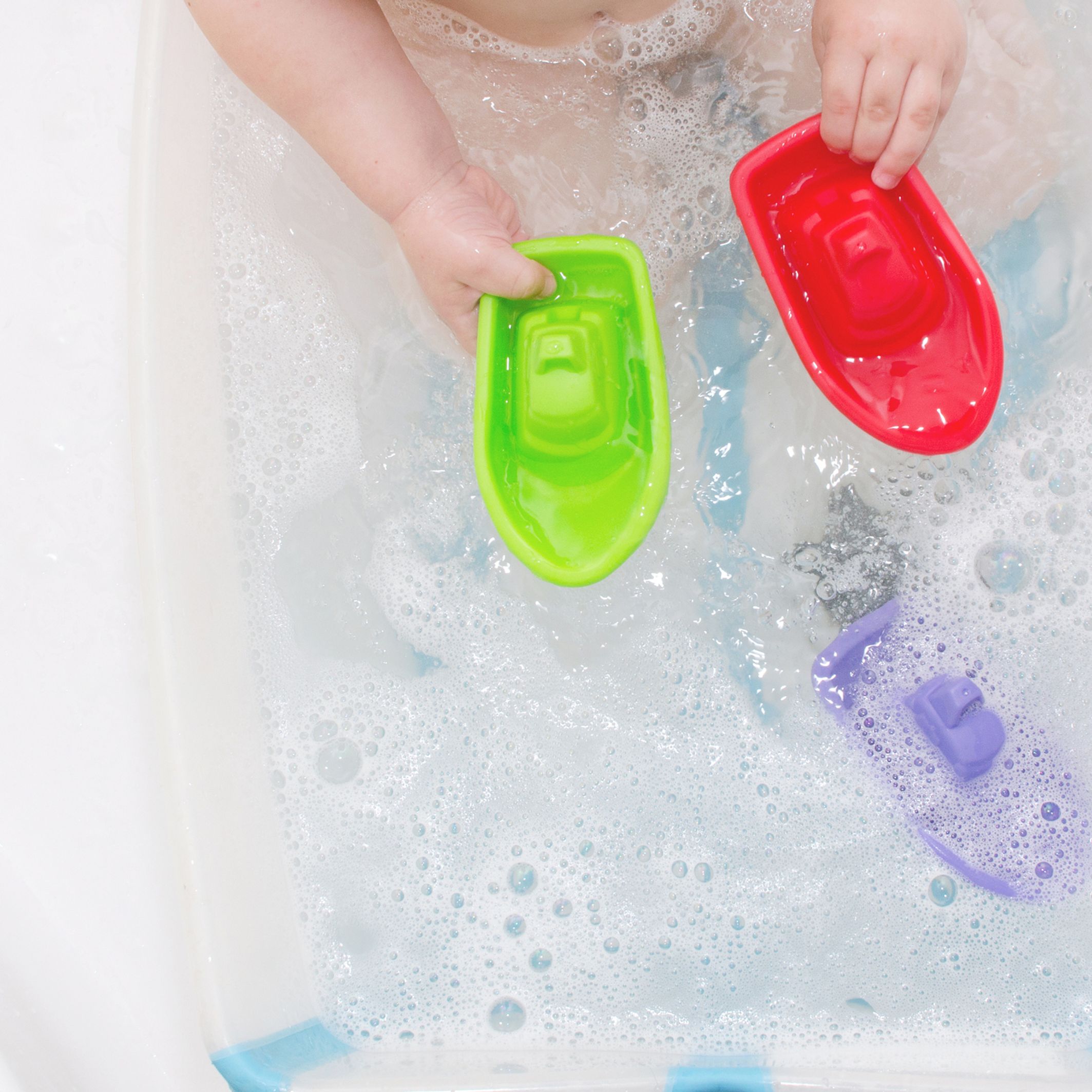 Comment bien nettoyer les jouets du bain ? –