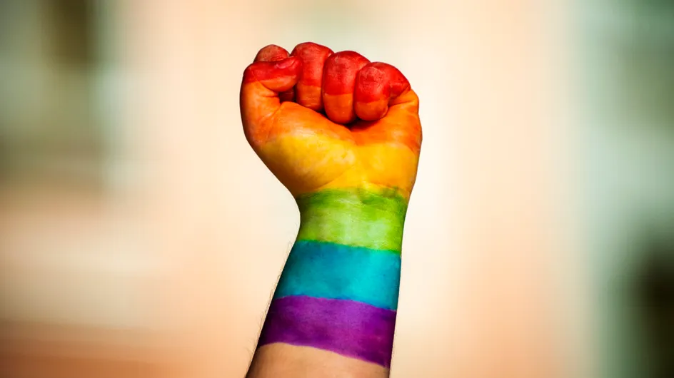 Aggressione omofoba a Cosenza: picchia il nipote sedicenne perché gay