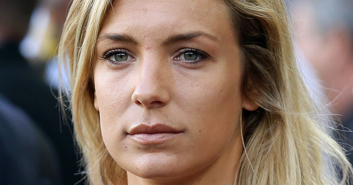 Clémentine Sarlat angoissée ses deux filles hospitalisées