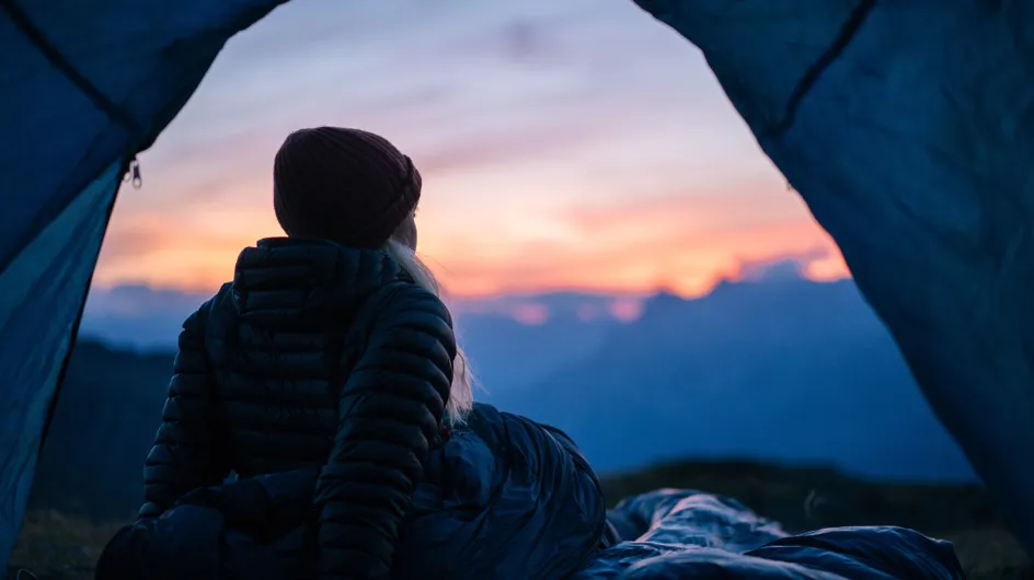 Vacances : trois astuces pour bien dormir sous la tente