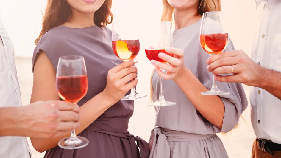 Rassurez-vous… cette idée reçue sur le vin rosé est fausse !