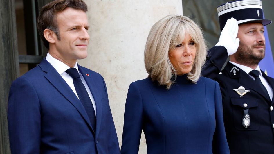 Brigitte et Emmanuel Macron : pourquoi ont-ils jeté le lit de François Hollande à leur arrivée à l'Elysée ?