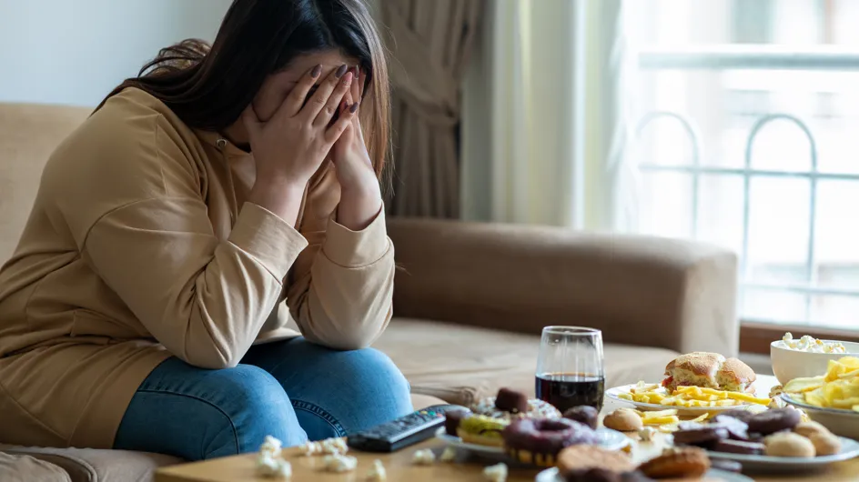 Binge Eating: sintomi e cause del disturbo. Come chiedere aiuto?