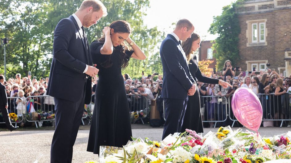 Elizabeth II : ce geste très fort prévu par William et Harry pour les funérailles de la reine