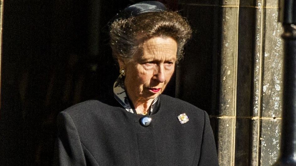 Elizabeth II : les mots bouleversants de sa fille Anne, à ses côtés jusqu'au bout