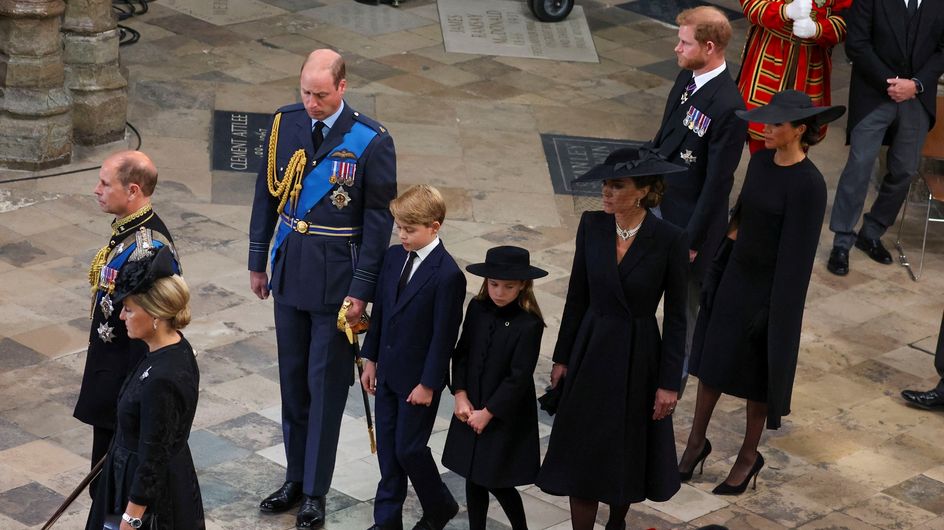 Harry et la princesse Charlotte complices : tendre moment aux obsèques d'Elizabeth II