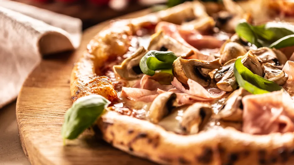 Philippe Etchebest partage sa recette pour une pâte à pizza parfaite à garnir selon vos envies