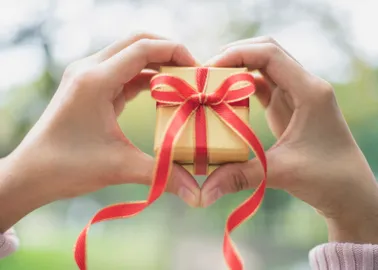 20 idées de cadeaux à offrir à des voyageurs : nos coups de coeur