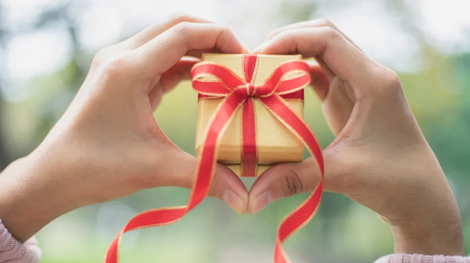 Noël 2022 : quel cadeau offrir à une marraine ?