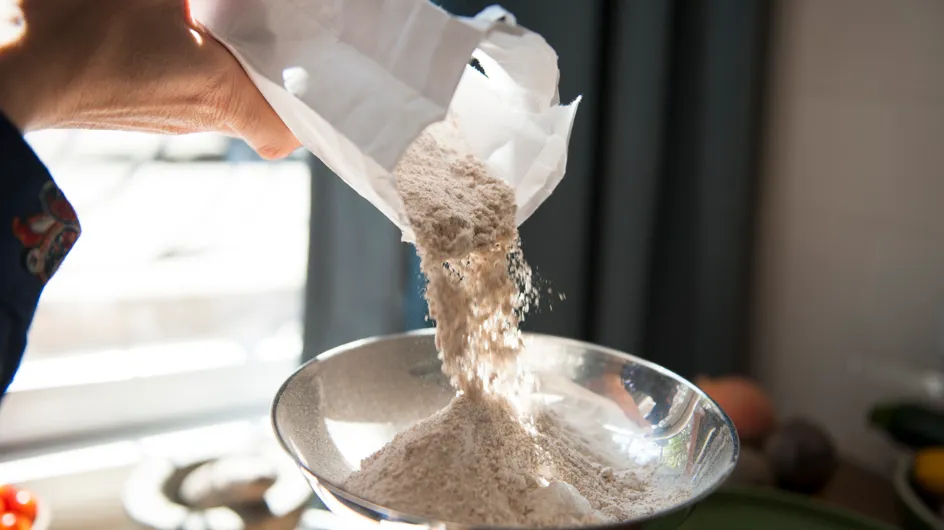 Cuisine : ne jetez pas votre farine périmée, elle pourrait bien vous servir