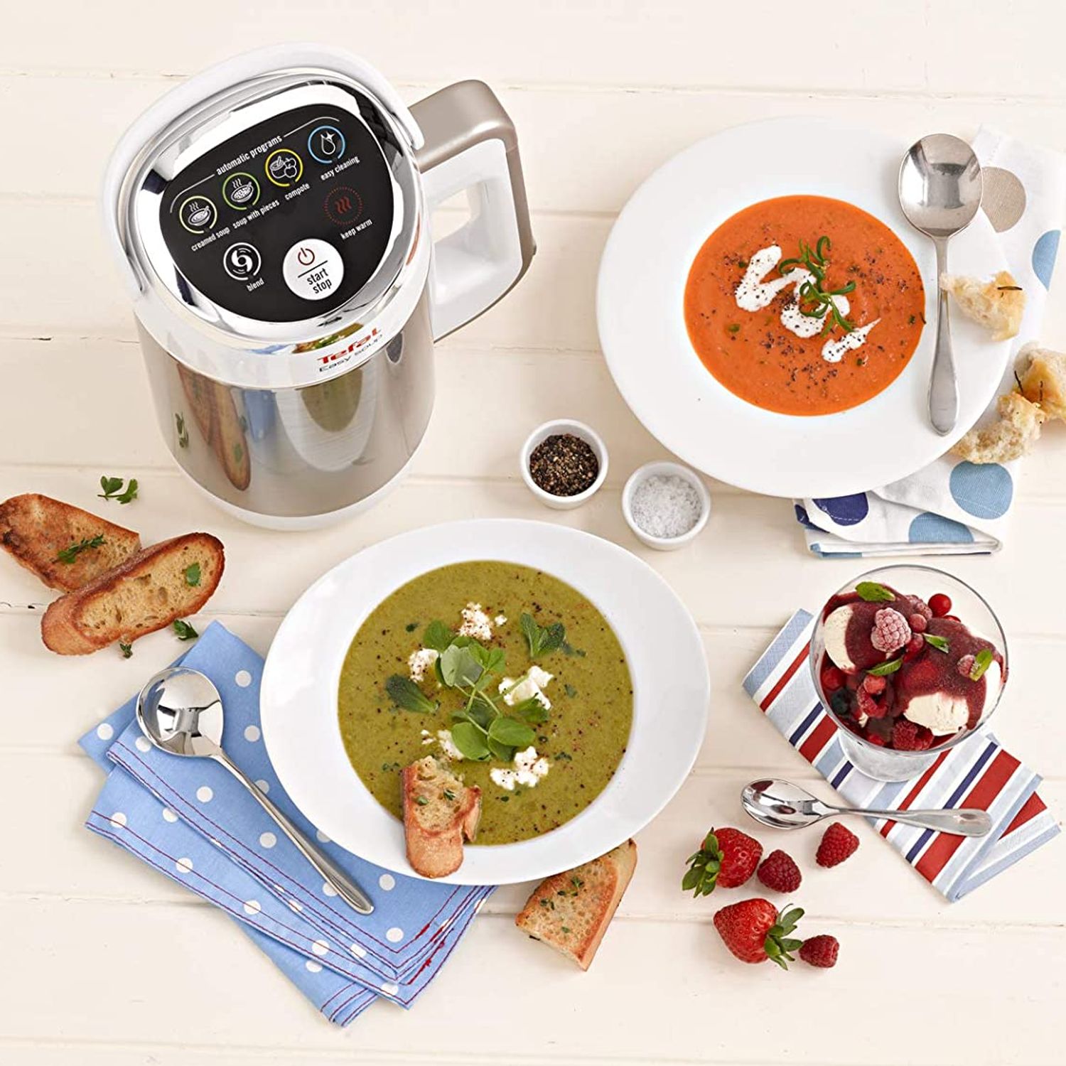 Mes soupes gourmandes avec Soup & Plus, Petits Moulinex/Seb, Livre de  recettes