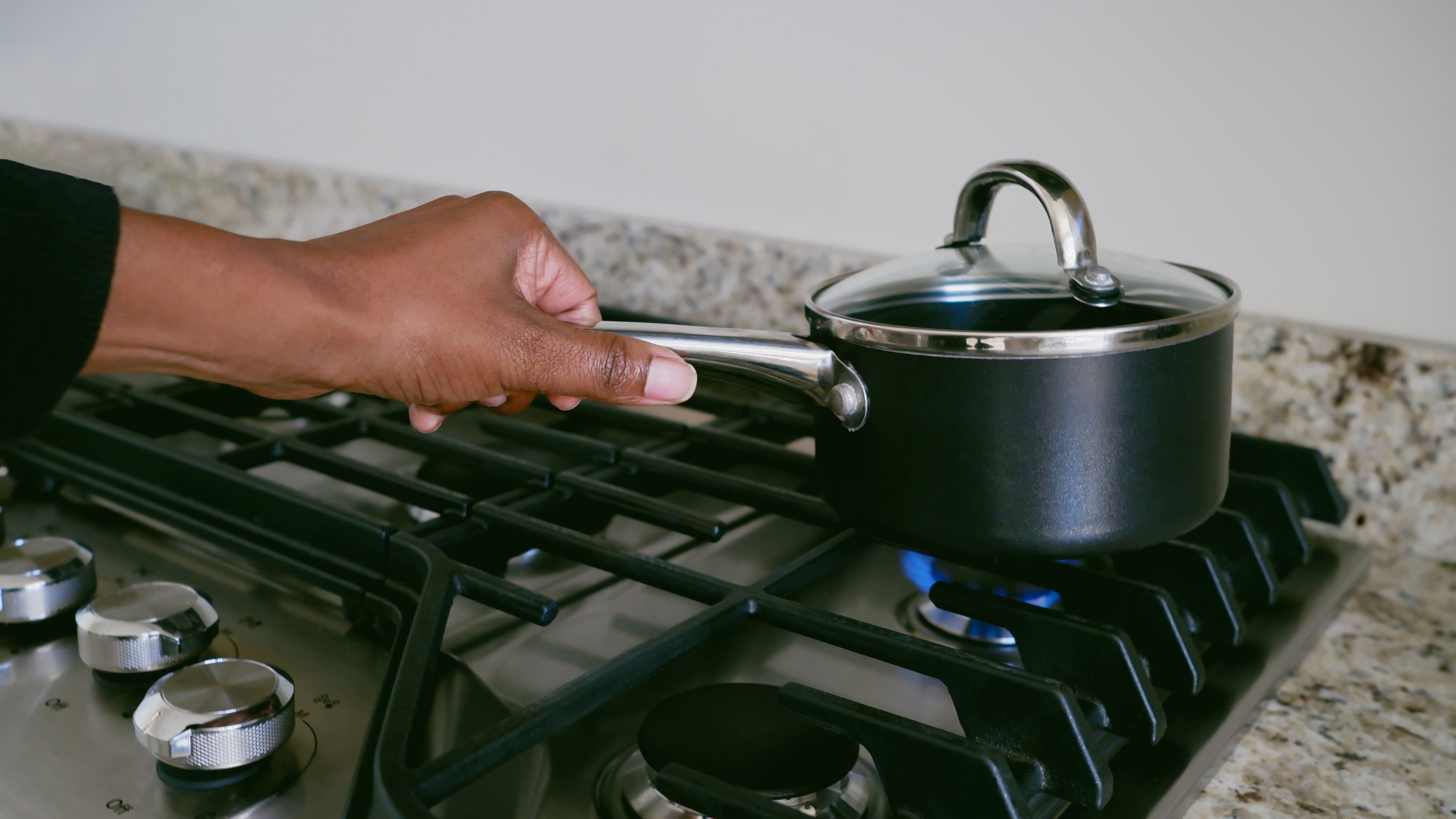 Les cuisinières à gaz sont nocives pour la santé, selon une étude - Le Soir