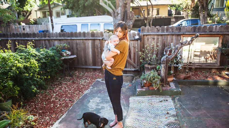 Maman solo : aides, logement… les mesures qui pourraient tout changer