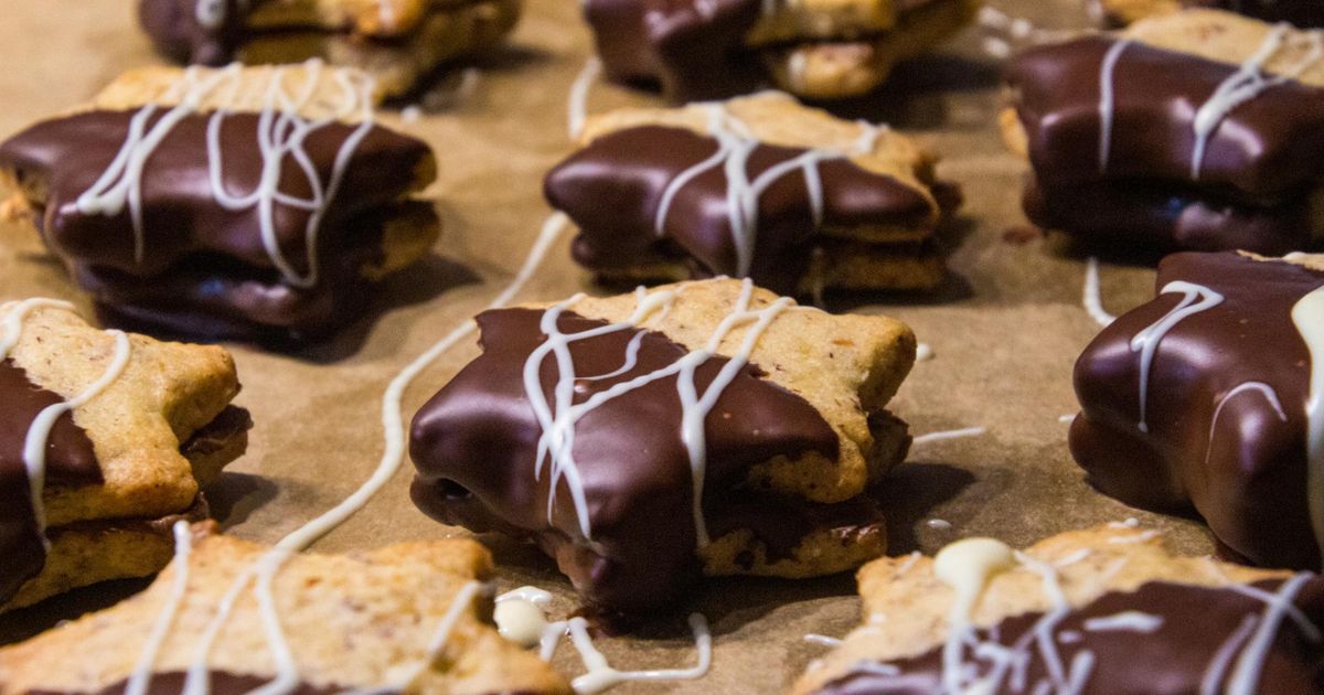 Nougat-Plätzchen mit Füllung: Doppeldecker-Kekse selbstgemacht