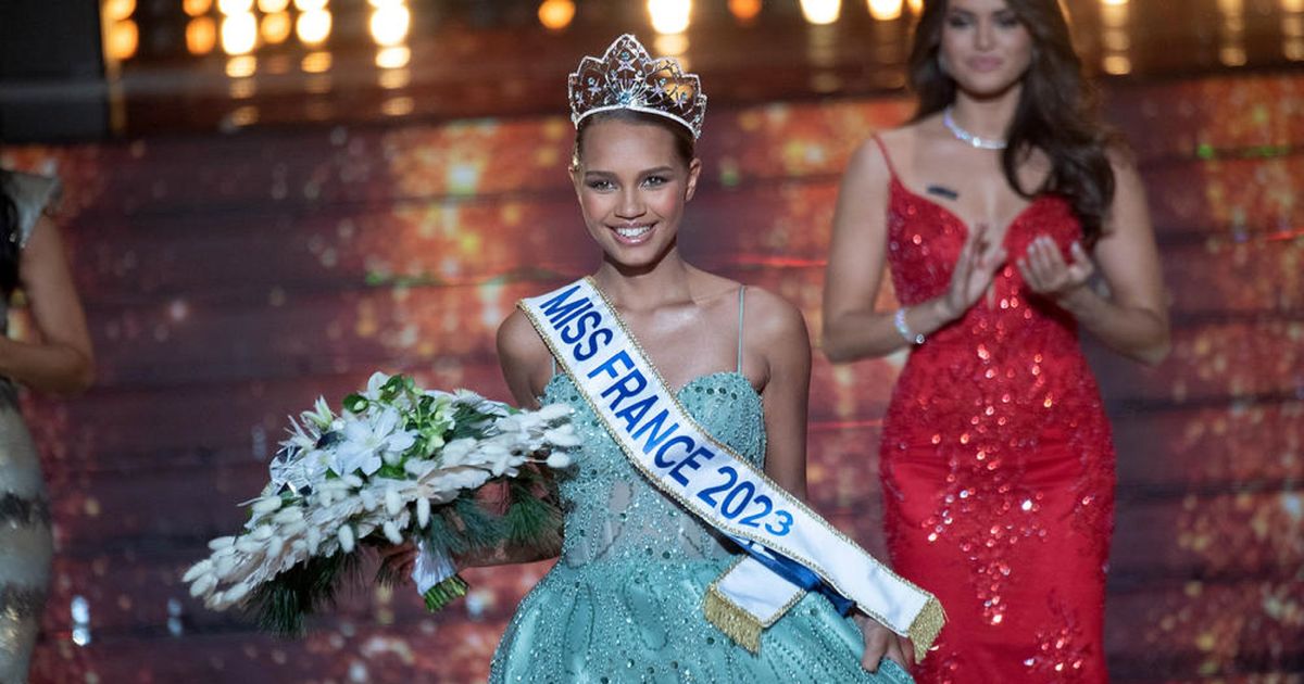 Miss France 2023 Indira Ampiot révèle les mots de sa première