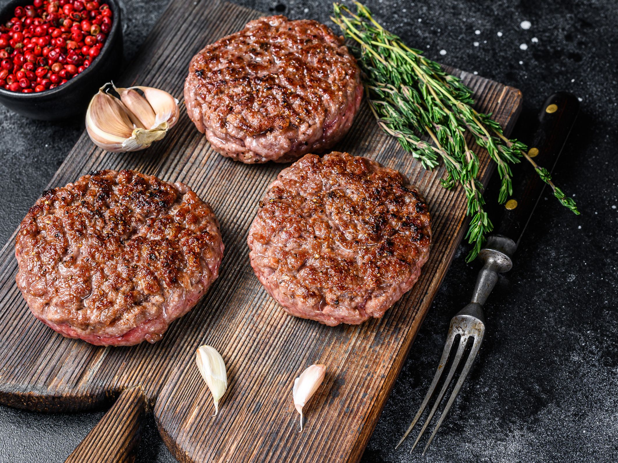Steaks contaminés : les précautions à prendre avec la viande hachée : Femme  Actuelle Le MAG