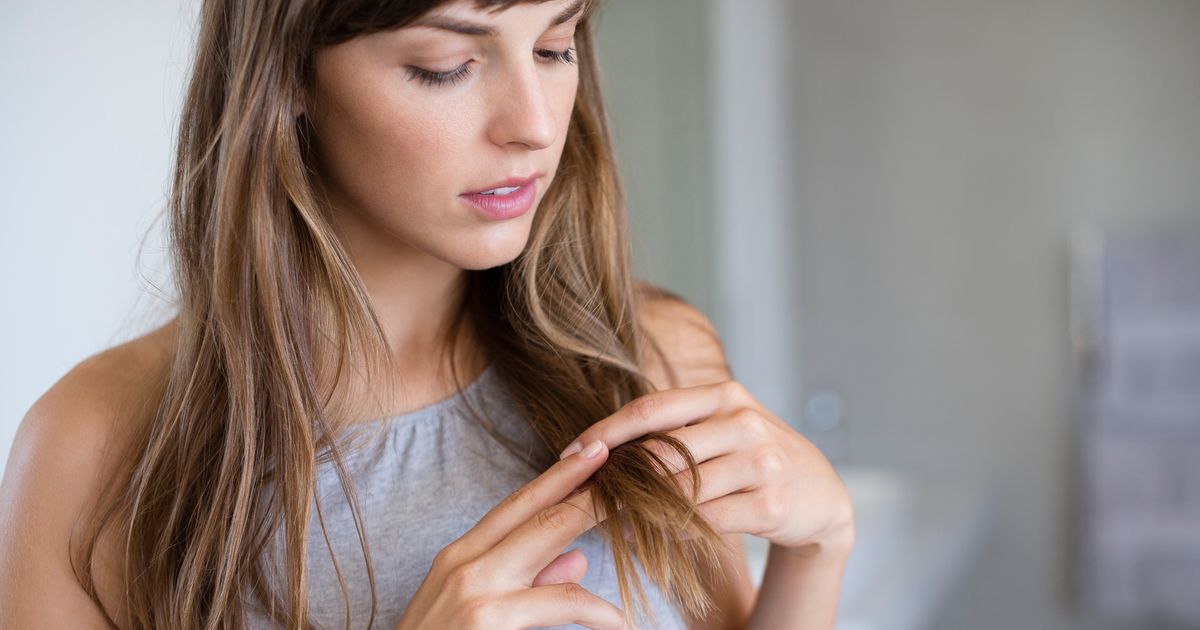 Cheveux cassants : l'astuce toute simple pour savoir si vous avez une