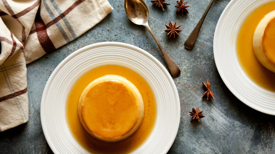 Crème au caramel : les astuces et la recette de Cyril Lignac pour la réussir comme un chef !