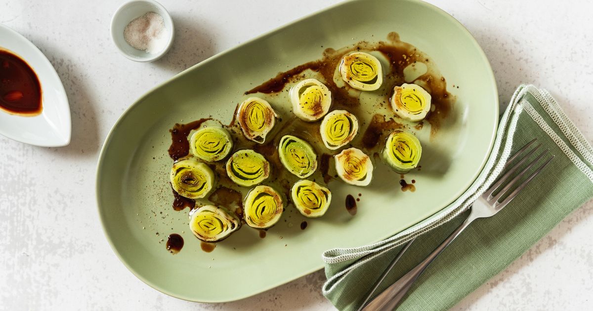 Philippe Etchebest sa recette des poireaux vinaigrette avec son petit