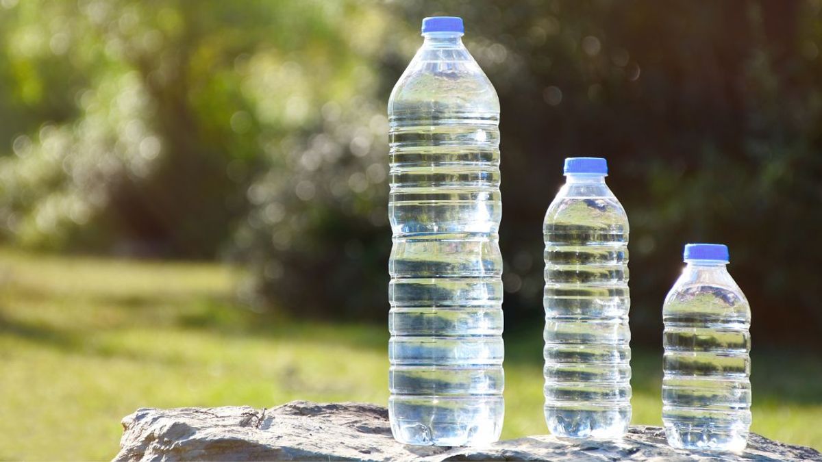 Jusqu'à quand peut-on boire une bouteille d'eau déjà ouverte ?