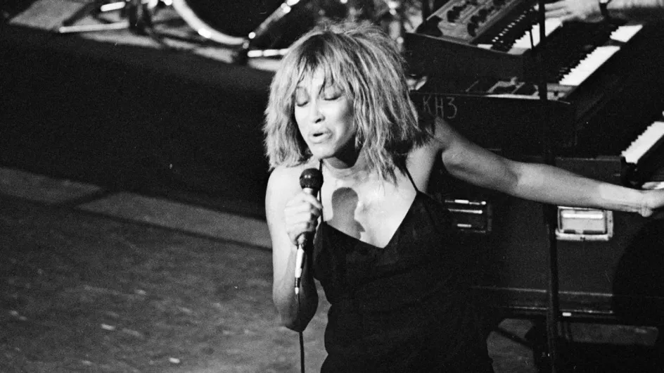 Mort de Tina Turner : la chanteuse était une survivante, son triste passé amoureux