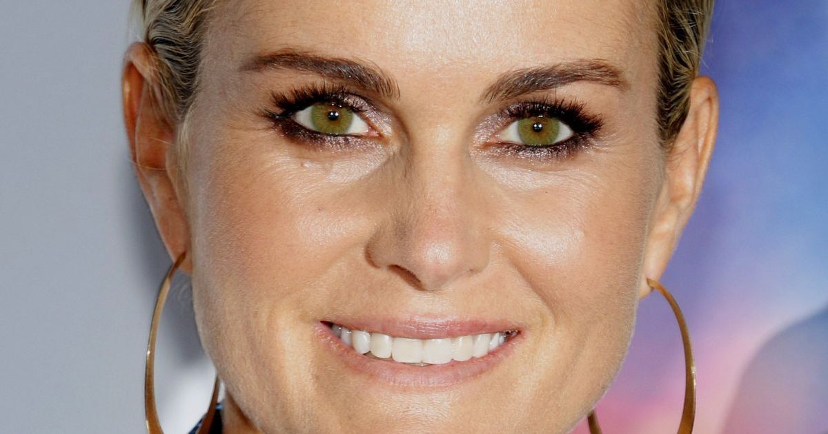Laeticia Hallyday se confie sur le désir de mort de Johnny "l'arme était chargée"