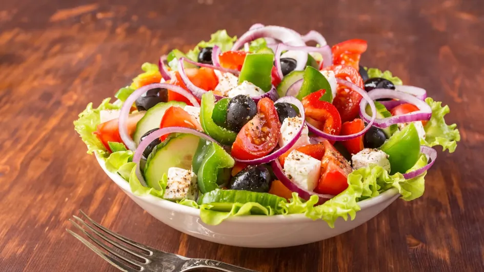 10 idées de salades pas chères, légères et gourmandes avec de la feta pour l&#039;été