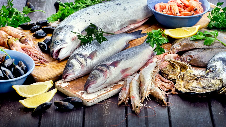 Saumon, thon, huîtres... Voici le top 10 des poissons et crustacés les plus consommés par les Français !