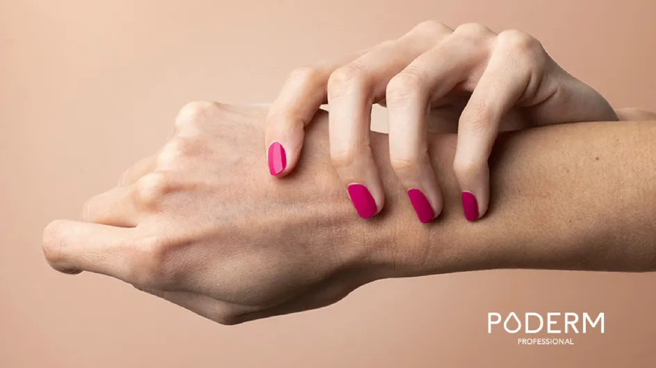 Vernis-Soin Color Care de PODERM® : 11 nouveaux coloris à emporter partout, pour sublimer ses ongles cet été !