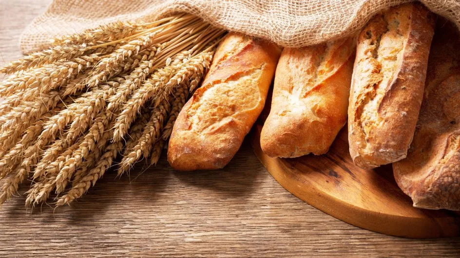 La baguette de pain est de moins en moins salée, voici pourquoi les boulangers continuent à réduire la dose