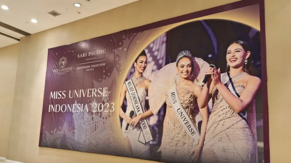 Miss Univers : contraintes de se déshabiller complètement devant le jury, sept candidates portent plainte