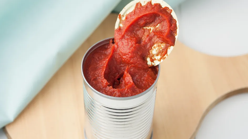 Avec cette astuce, votre sauce tomate ou lait de coco ouverts ne périmeront plus jamais au fond du frigo !