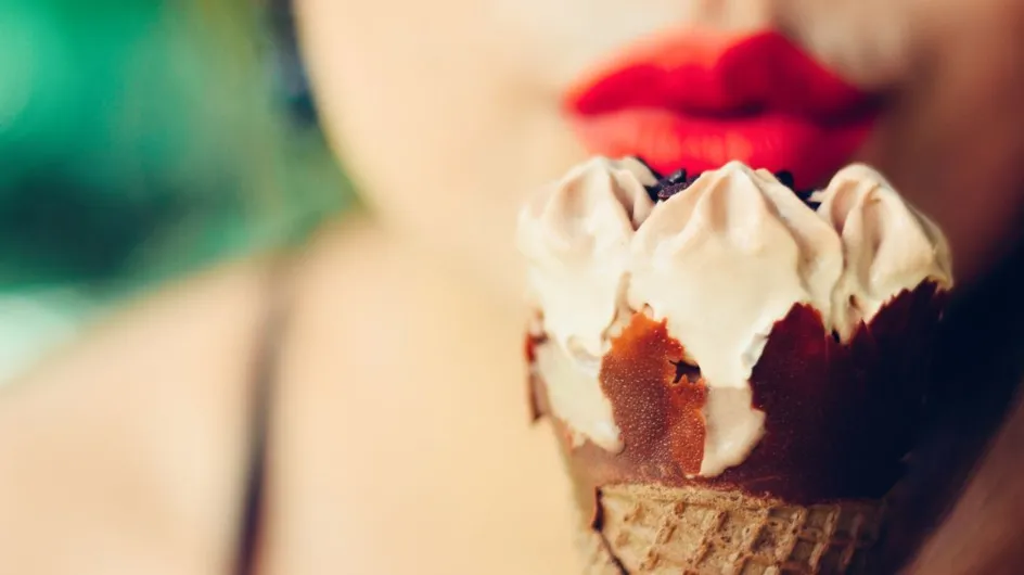 La pointe en chocolat des cônes de glaces serait dangereuse pour la santé, selon un expert